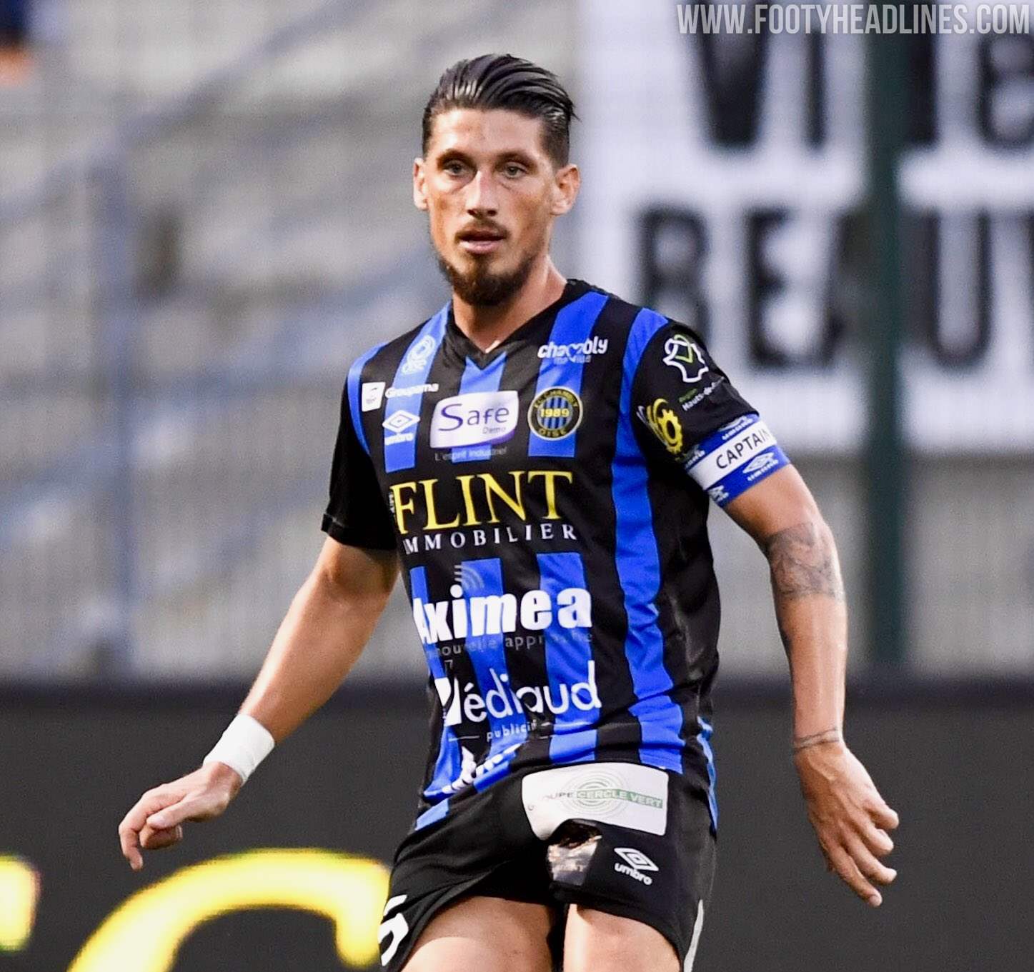 plastered-with-sponsors-fc-chambly-19-20-home-kit-1.jpg